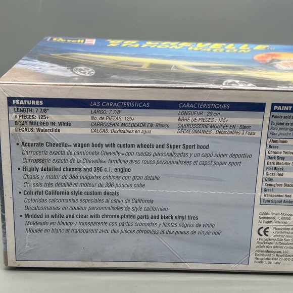 Revell 66 Chevelle Station Wagon 1/25 (85-2890) - Picture 6 of 6